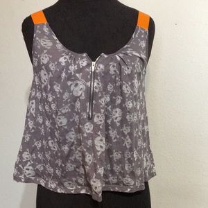 Grey White Skull Tank-top